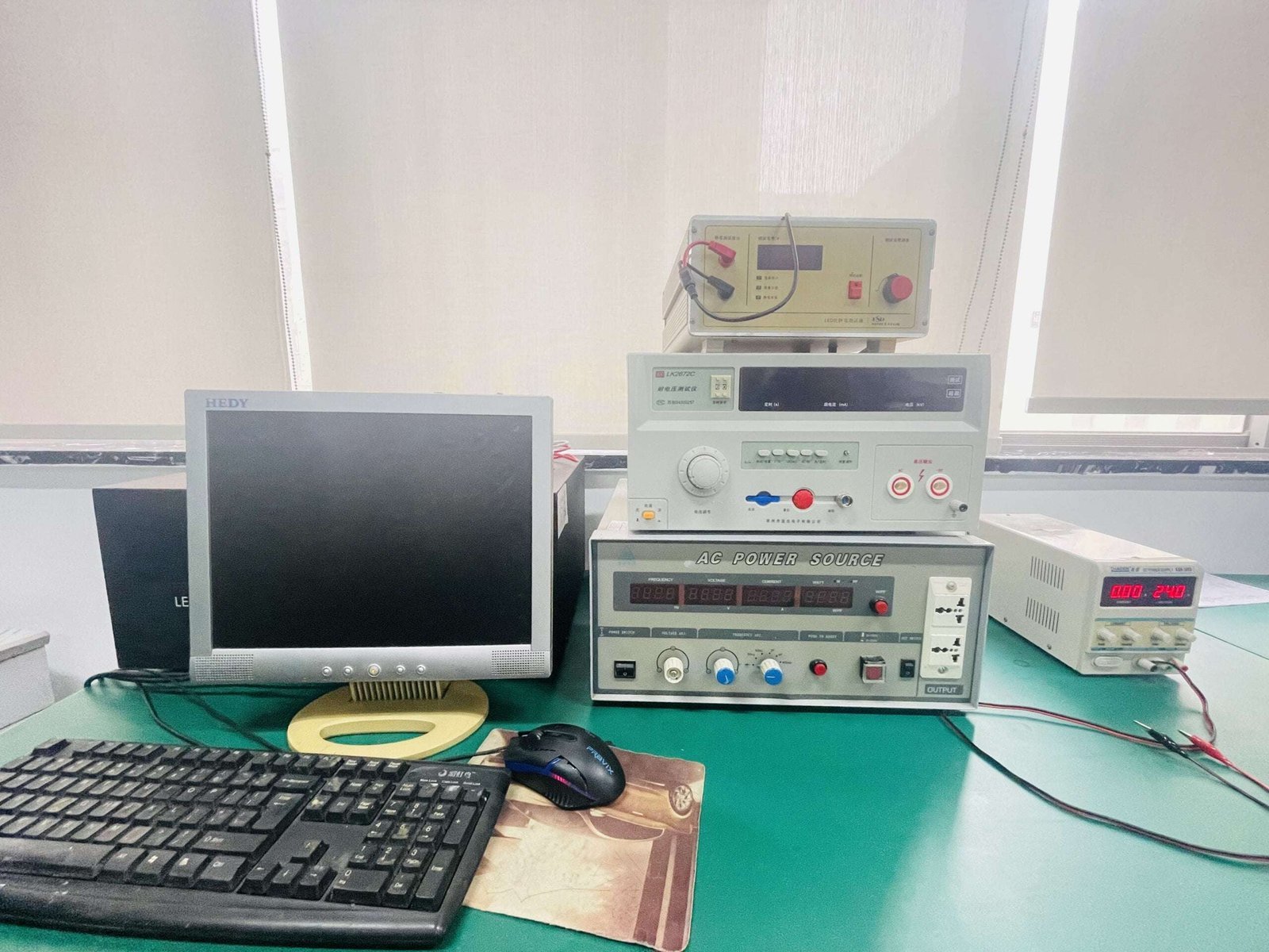 Withstand voltage tester scaled 1